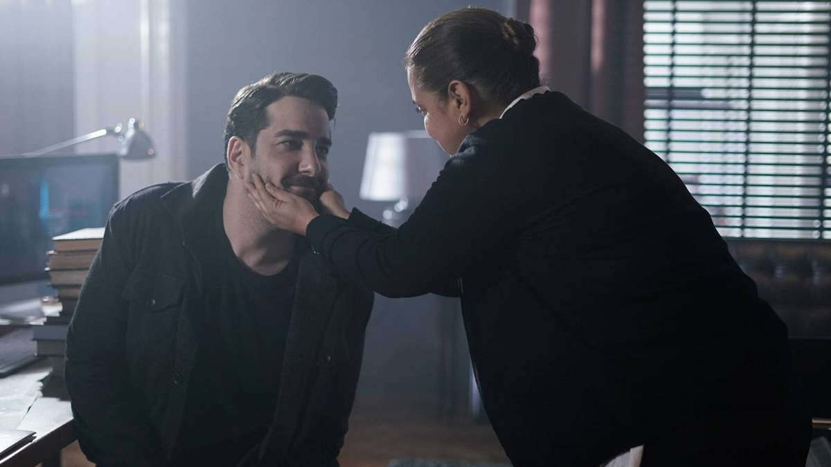 Camdaki Kız'dan kötü haber: Ünlü isim sosyal medyadan duyurdu