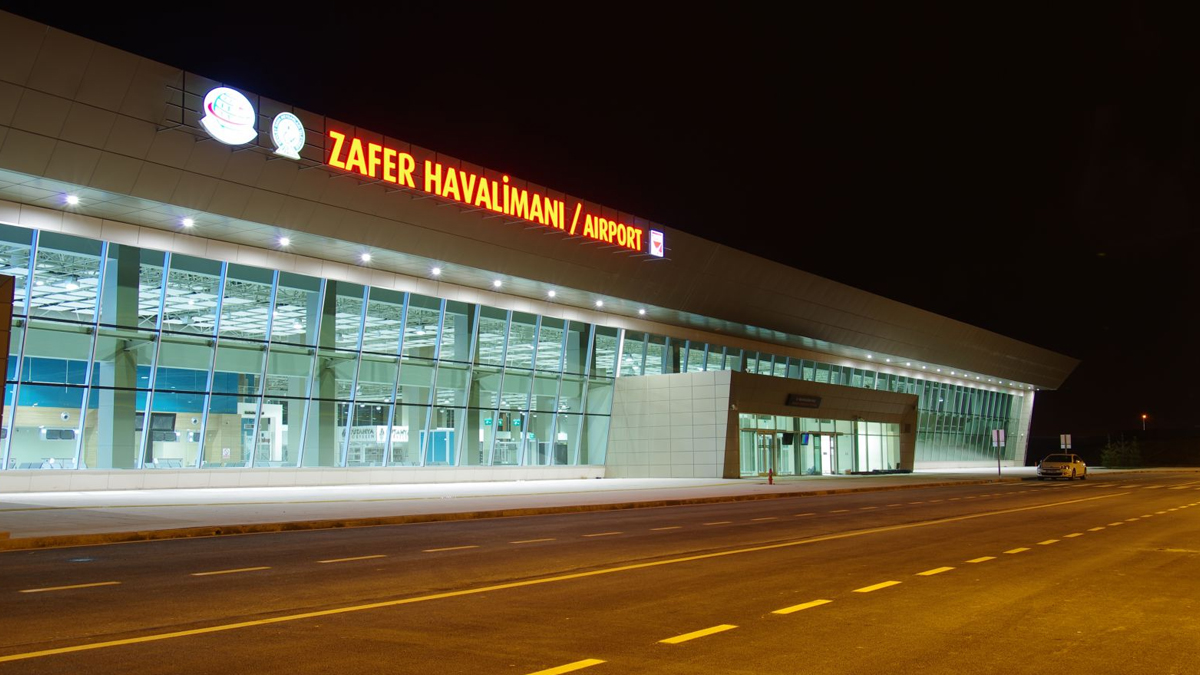 Zafer Havalimanı el değiştiriyor