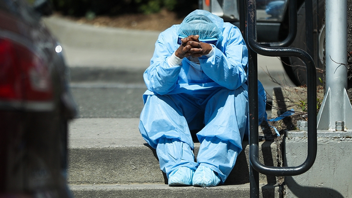 ABD'de bir günde 3 binden fazla kişi koronadan öldü