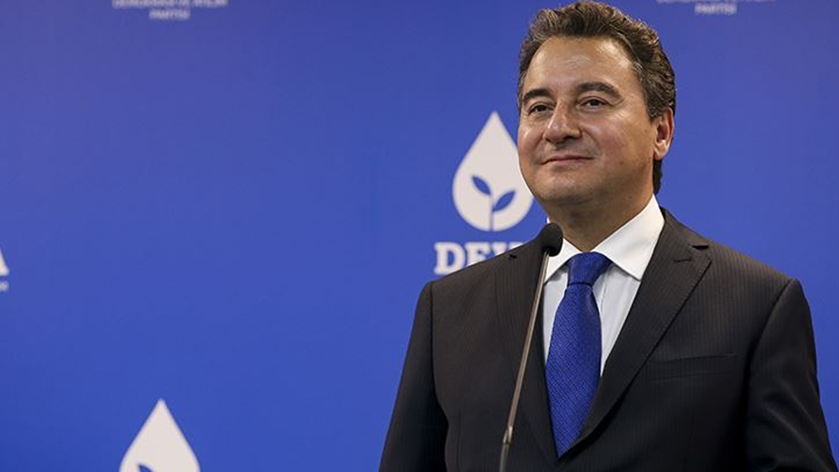 Babacan'dan 'büyüme' tepkisi: Halk yoksullaşırken...