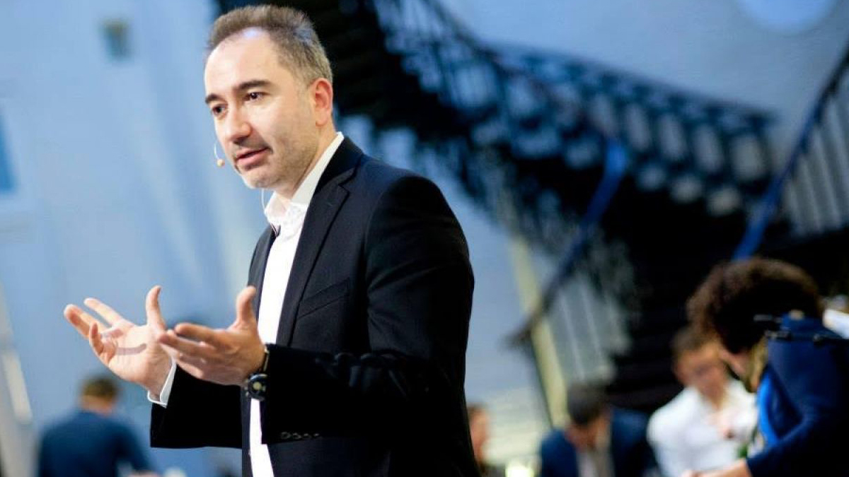 Mustafa Akyol dünyanın önde gelen 10 düşünürü arasına girdi