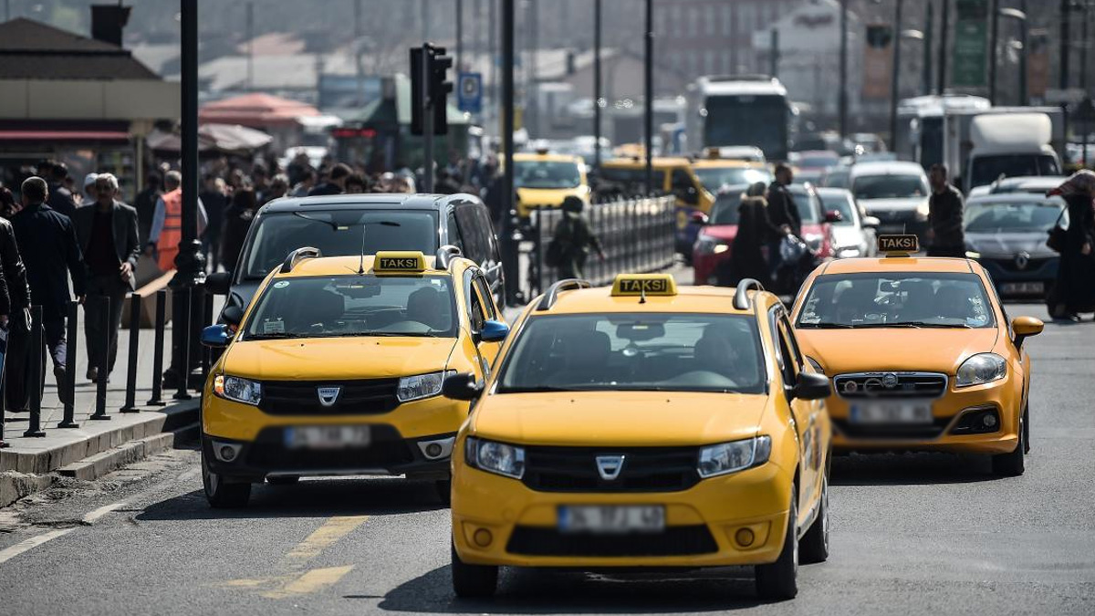 Taksi kıtlığı nasıl çözülür? Diğer ülkeler ne yaptı?