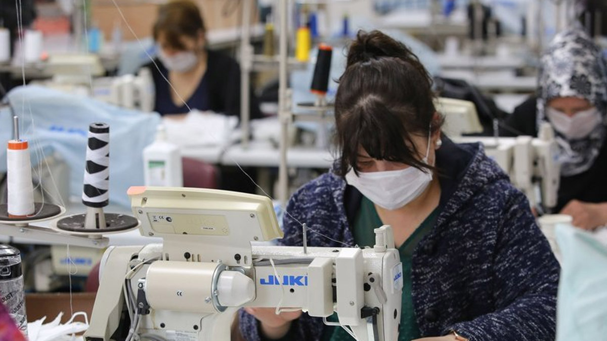 Son dakika! Aşı olmayan işçilere PCR testi zorunluluğu getirildi