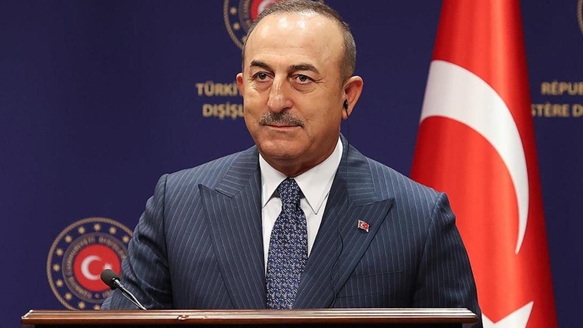 Çavuşoğlu'ndan S-400 açıklaması: Daha pahalı olmasına rağmen ABD'den alabiliriz