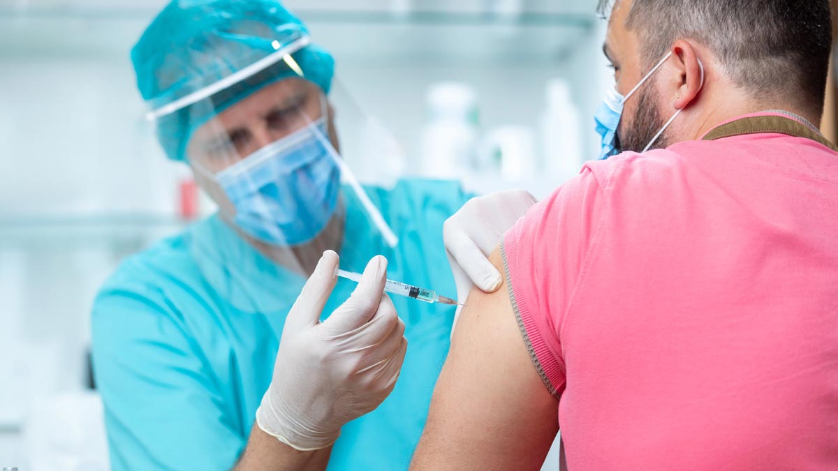 Aşı araştırmasında çarpıcı sonuç: Olmayanlarda ölüm riski 11 kat daha yüksek!