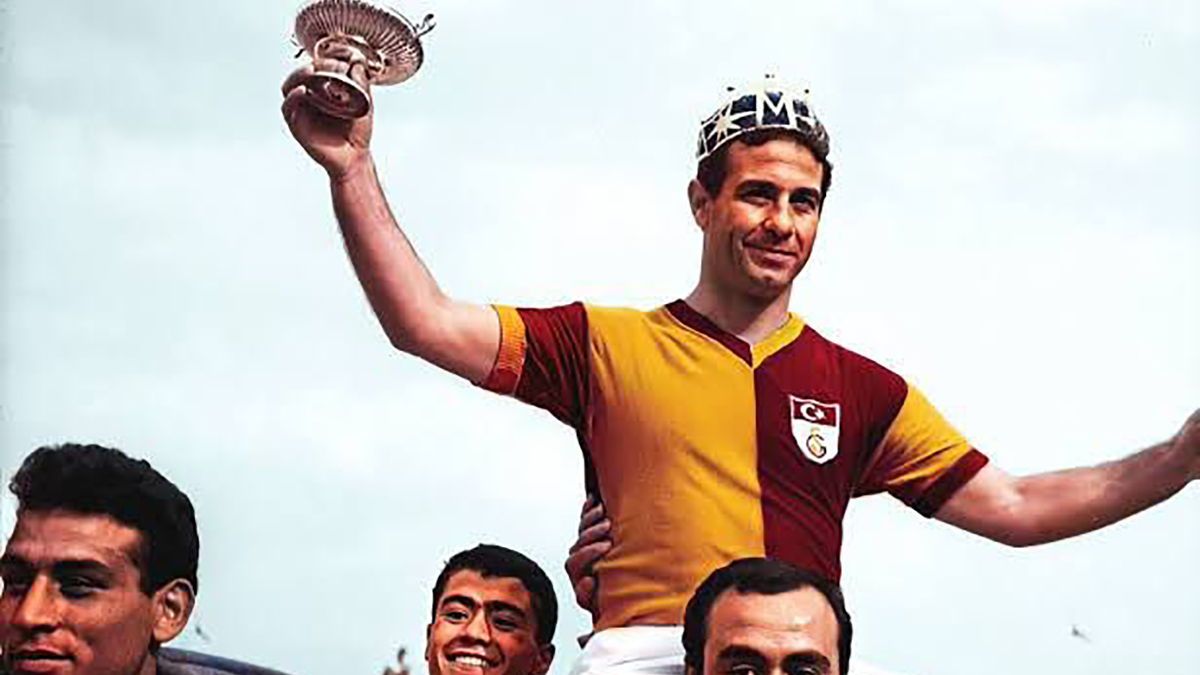 Burak Elmas'tan 'Taçsız Kral' açıklaması