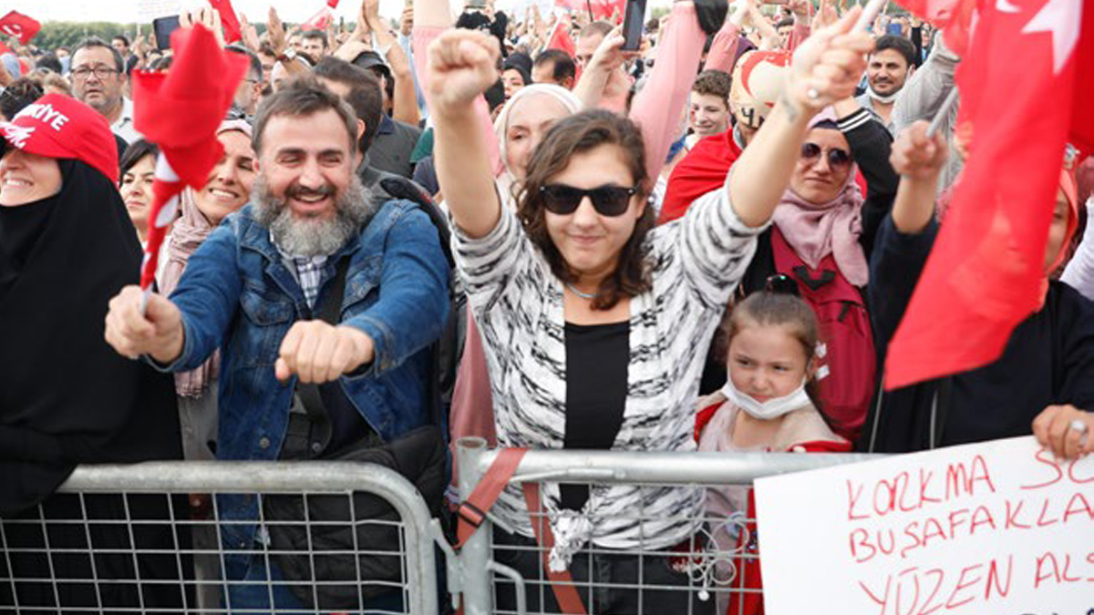 Miting sürgünü iddiası