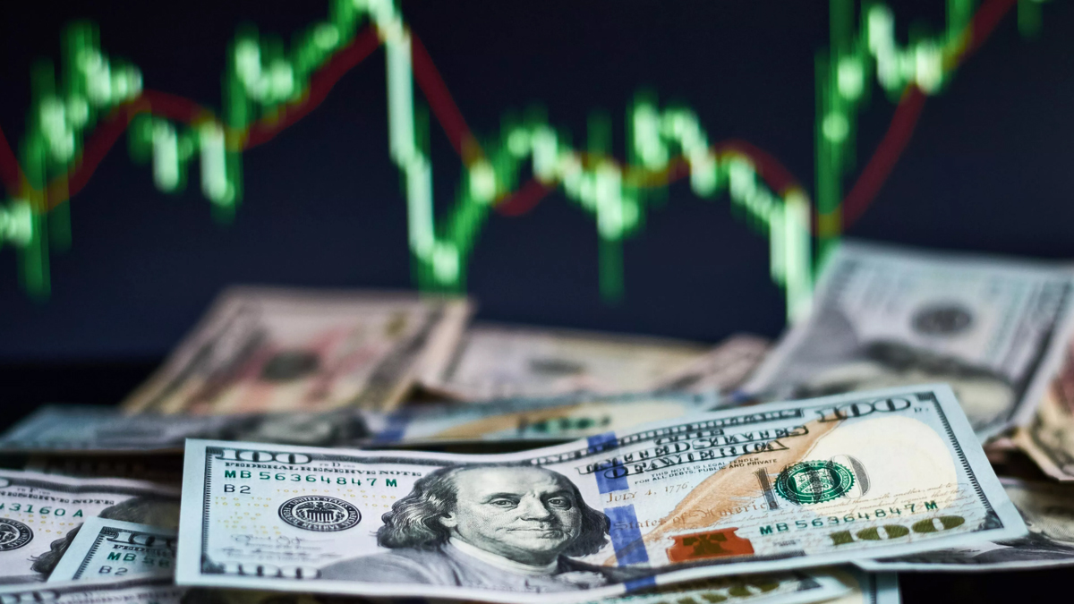 Dolar yükselişe devam ediyor! Kritik eşiği aştı