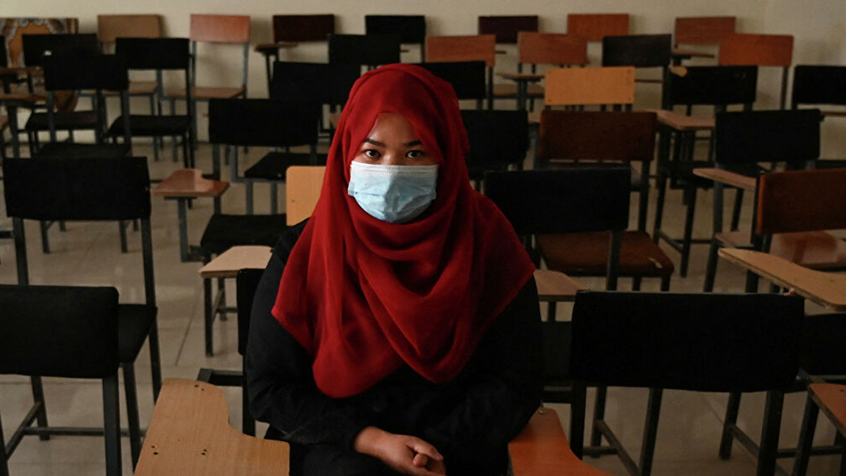 Taliban'dan kız öğrencilerin eğitimi hakkında açıklama