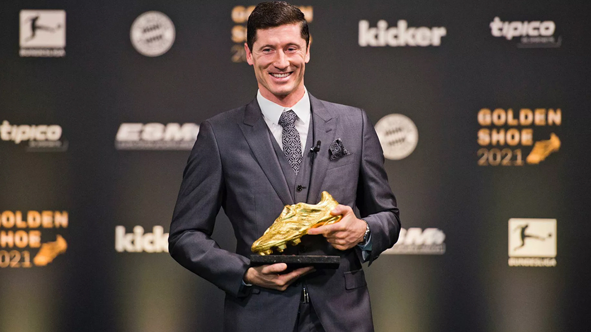 Robert Lewandowski 'Altın Ayakkabı' ödülünün sahibi oldu