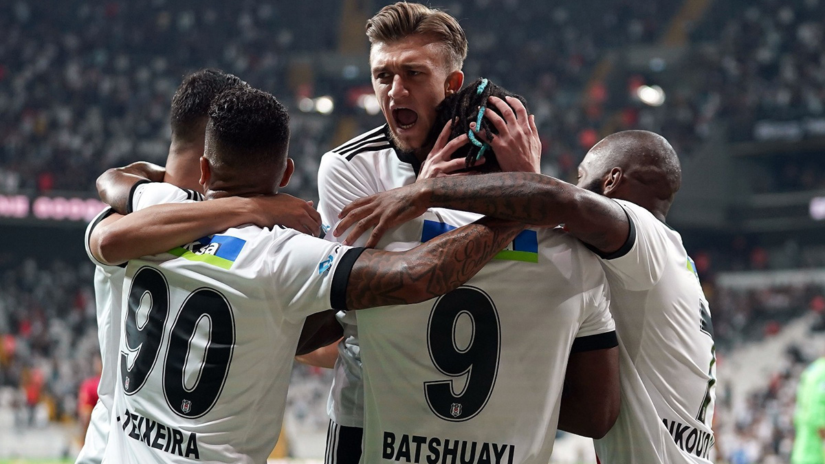 Beşiktaş Adana Demirspor maçı 3-3 sona erdi