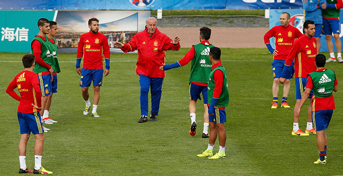 İspanya'da Vicente de Bosque istifa etti