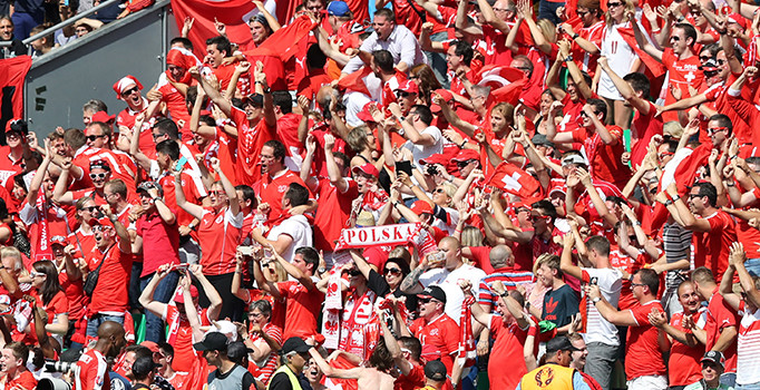 İstanbul için saygı duruşuna izin vermeyen UEFA Fransa'da protesto edilecek