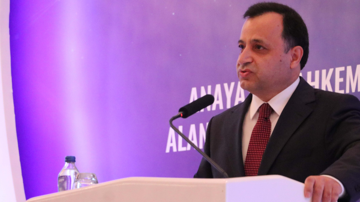 Arslan'dan "Anayasa'yı ihlal" uyarısı: Uygulanmıyorsa karar vermenin anlamı kalmaz