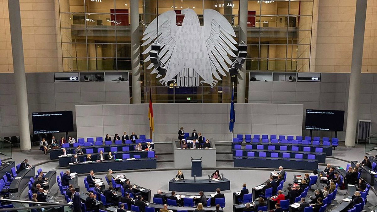 Almanya'da milletvekili seçilen Türklerin isimleri belli oldu