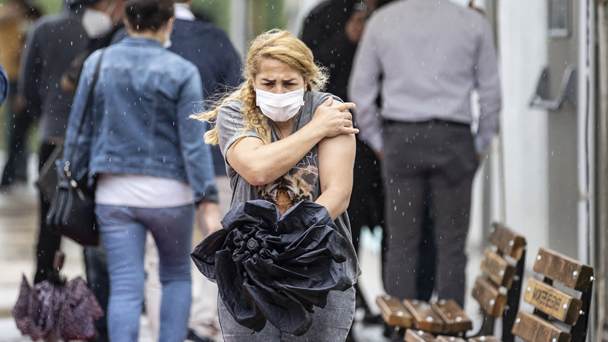 Okullar ve üniversiteler kapanacak mı? Koronavirüs yasakları geri gelecek mi?