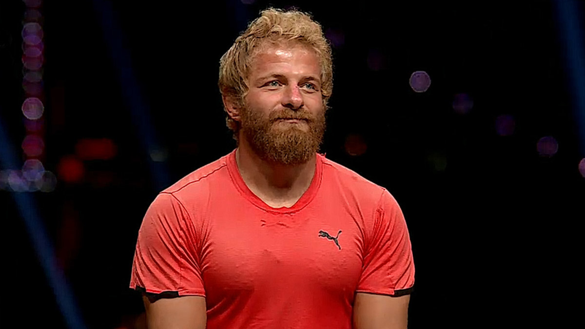 Survivor'un şampiyonu İsmail Balaban ve İlayda Şeker el ele
