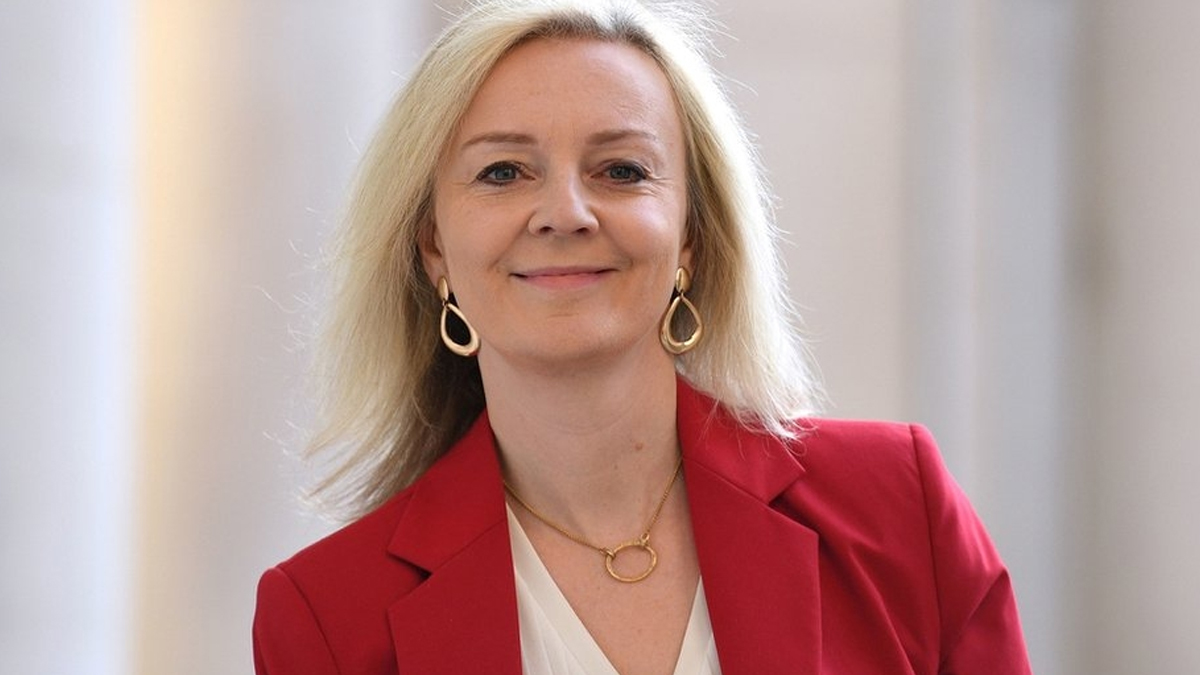 İngiltere Dışişleri Bakanı Truss: Kadınlar gece dışarı çıkmaktan korkuyor