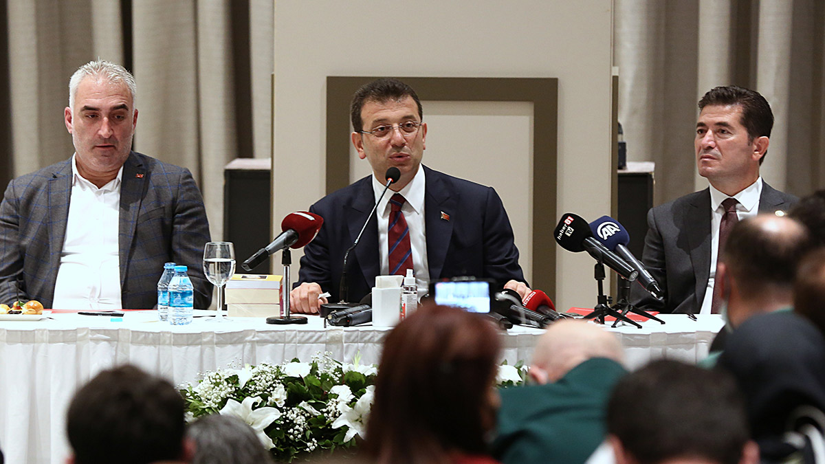 'Tek konsantrasyonum İstanbul'a hizmet yapan büyükşehir belediye başkanı olmak'