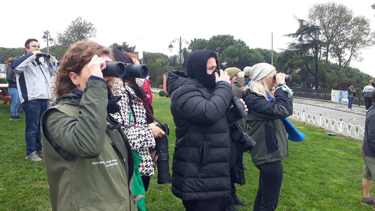 Kuşlar için Çamlıca Tepesi'nde bir araya geldiler
