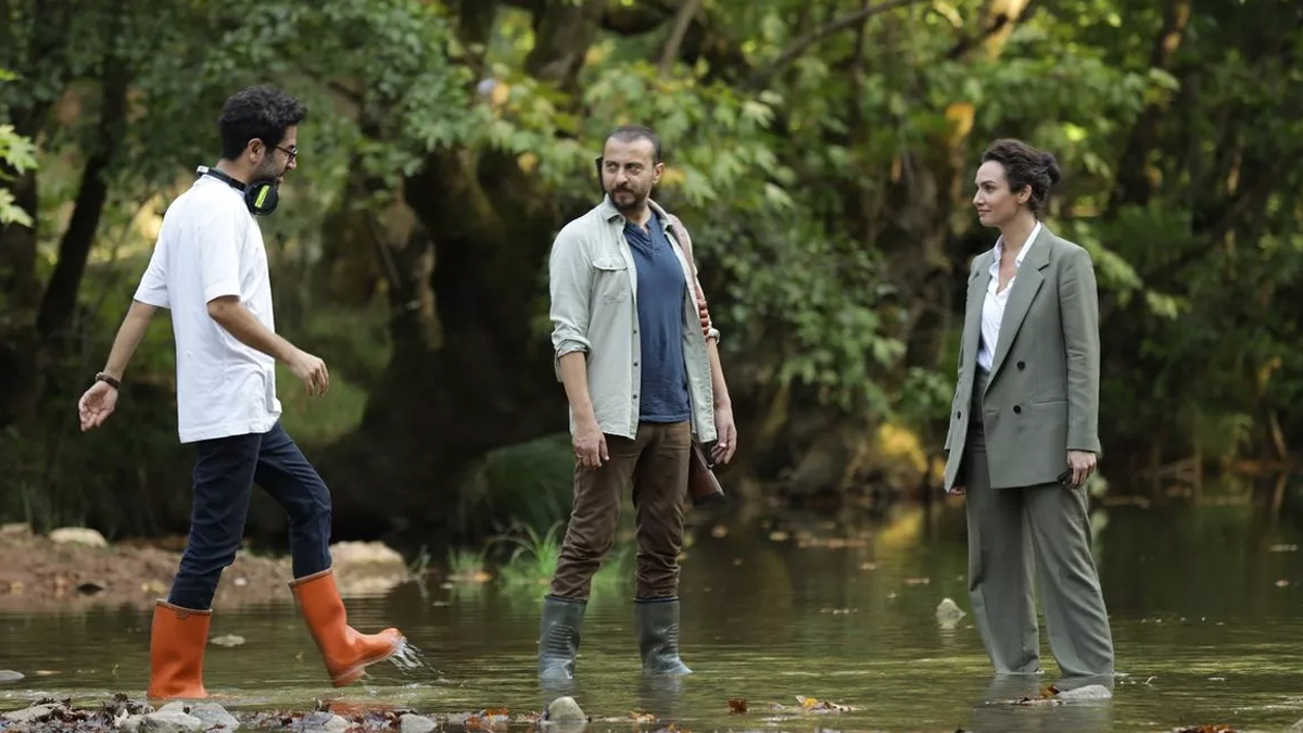 Son Yaz dizisinden kötü haber! Ünlü oyuncu hastanelik oldu