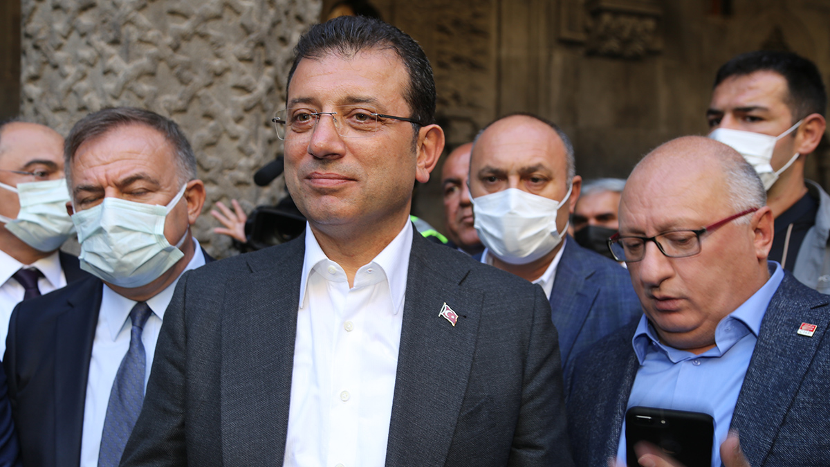 Ekrem İmamoğlu: Birilerinin aile veya akraba vakıflarını değil, kurumlarımızı güçlendireceğiz