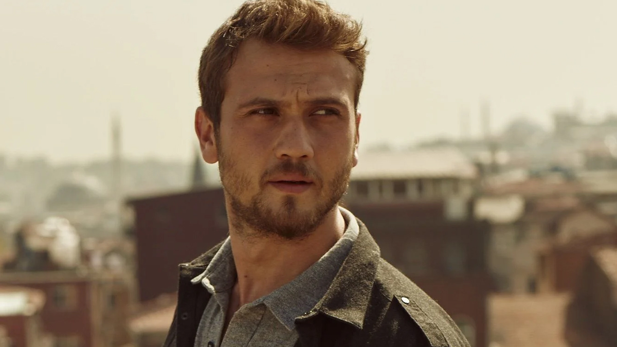 Çukur'un Yamaç'ı Aras Bulut İynemli, Atatürk'ü canlandıracak