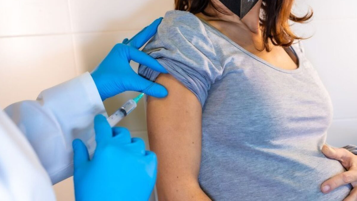 Hamileler koronavirüs aşısı olabilir