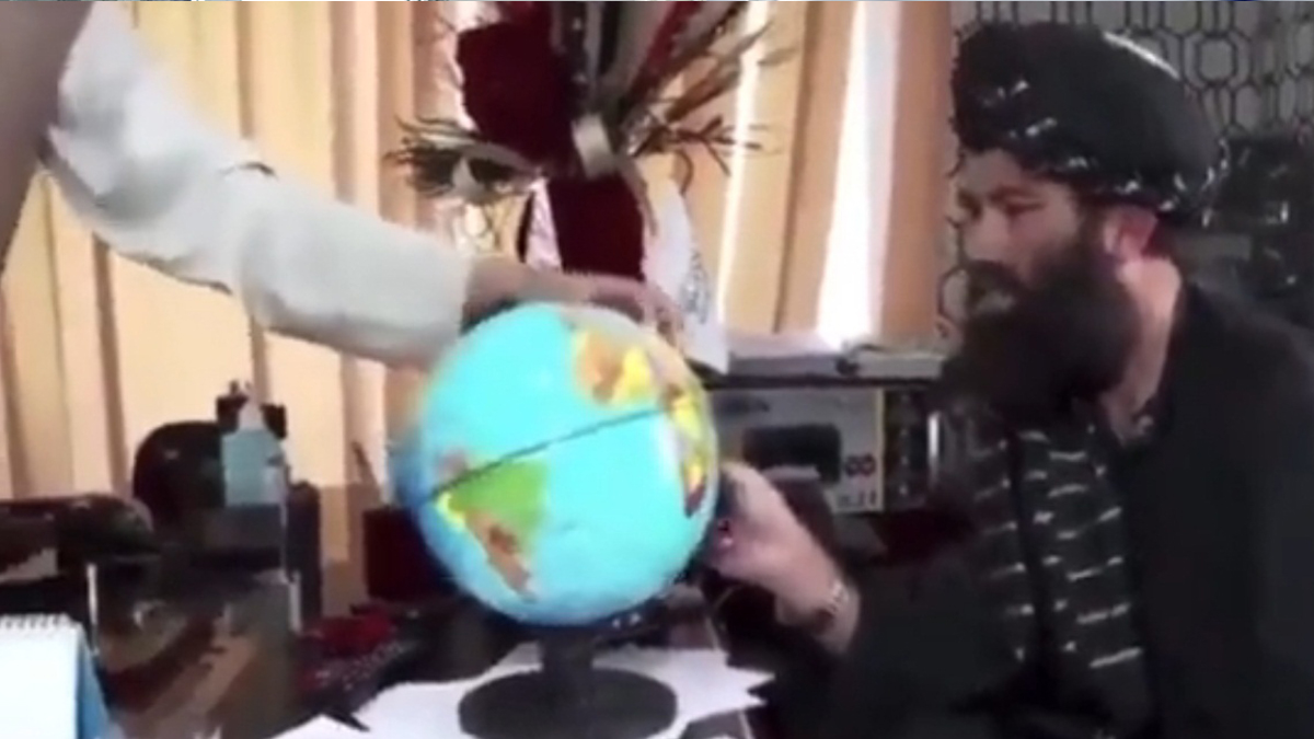 Taliban'ın vali olarak atadığı kişi haritada Afganistan'ı bulamadı