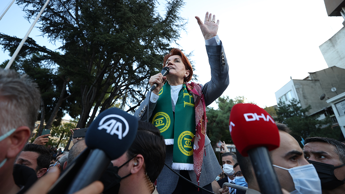 Akşener: Milleti değil beş müteahhidi tercih etti