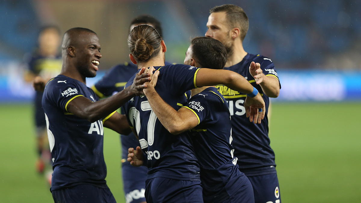 Fenerbahçe: 2 Antwerp: 2