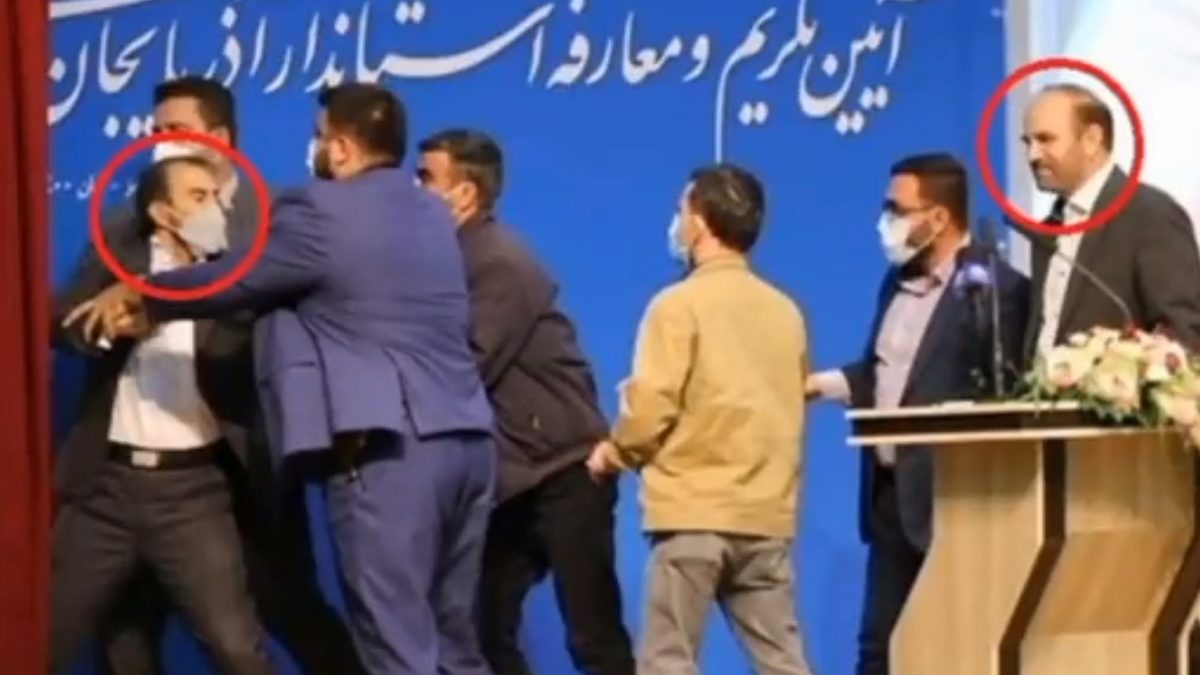 Tebriz Valisi'ne kürsüde 'Türkçe konuş' tokadı