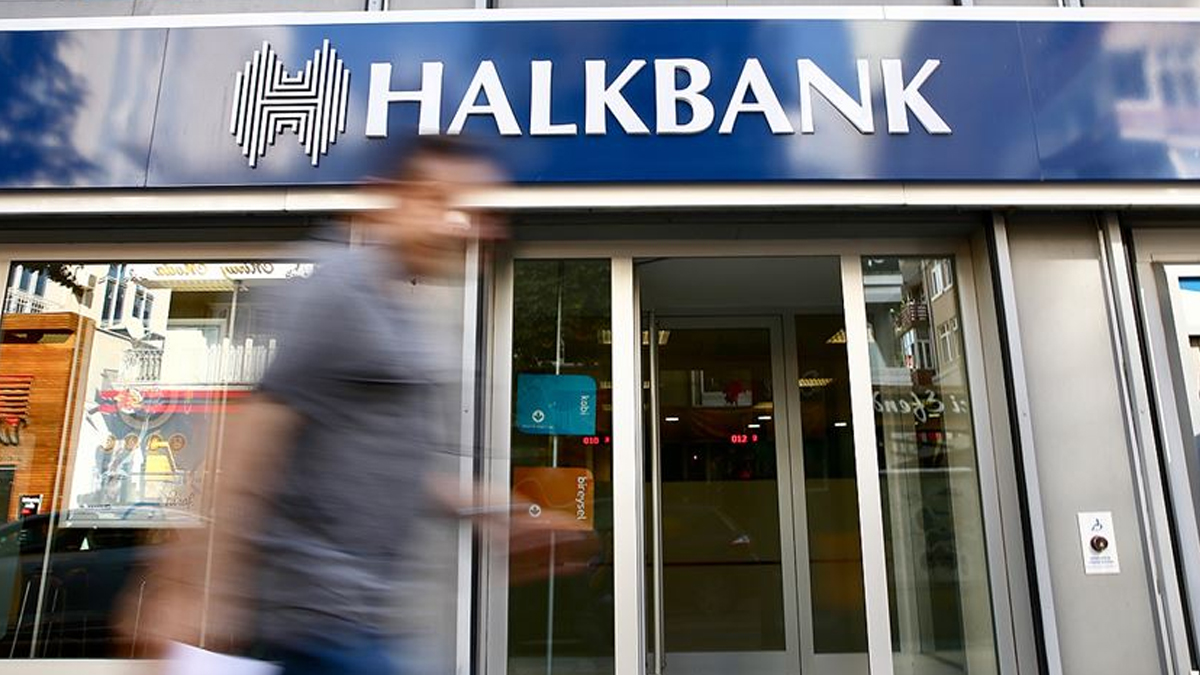 Halkbank, Merkez'in faiz indirimi kararına uymadı