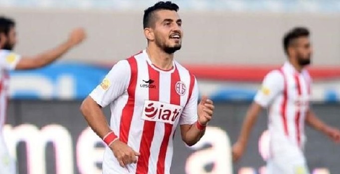 Emrah Başsan ile imza aşamasına gelindi