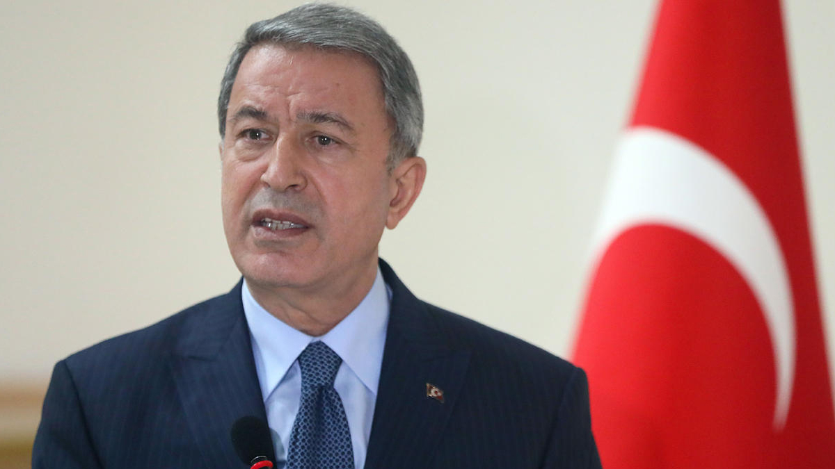 Milli Savunma Bakanı Akar'dan 'tezkere kararı' yorumu