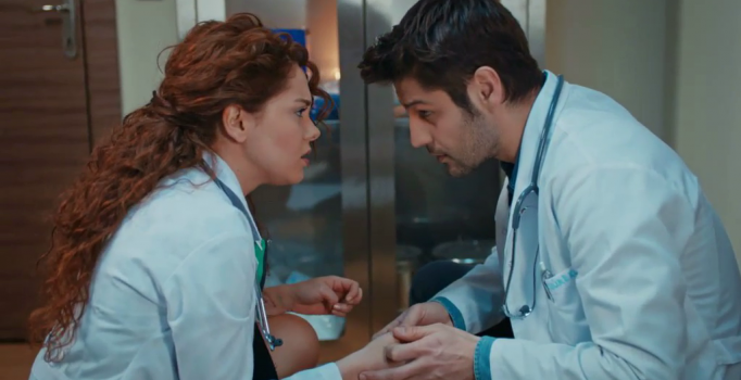 'Acil Aşk Aranıyor' yeni sezon ne zaman başlıyor?