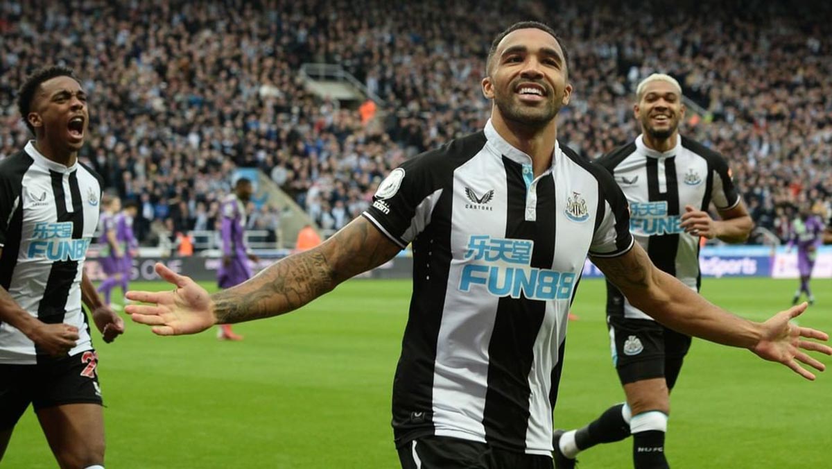 Newcastle United'ın yeni teknik direktörü Howe oldu