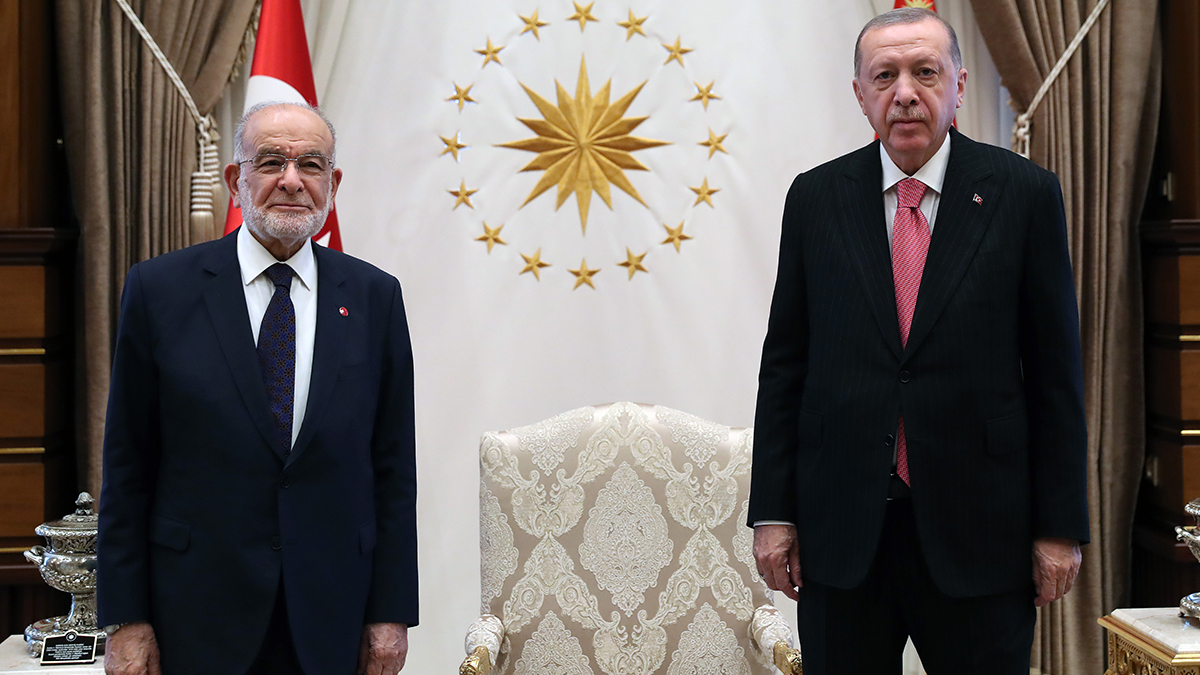 Cumhurbaşkanı Erdoğan, Karamollaoğlu ile görüştü