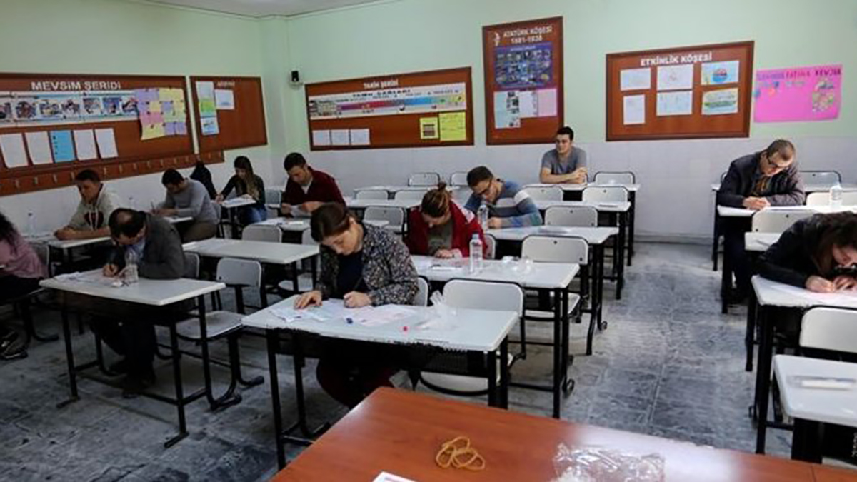 Açık öğretim liselerinde 8 dönem şartı kaldırıldı