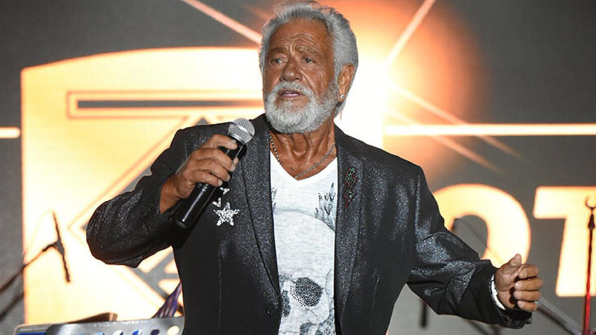 Şarkıcı Fedon'dan kötü haber: Kanser oldum, böbreğimin yarısını kaybettim...