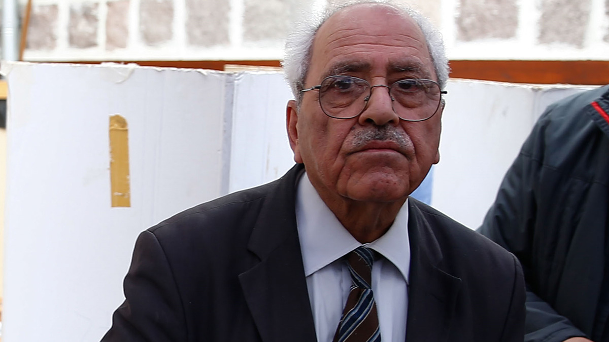 Sezai Karakoç kimdir?