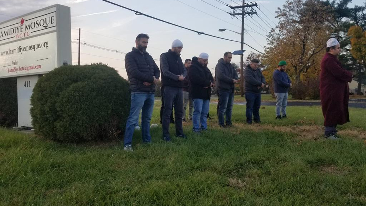 ABD'de Sezai Karakoç için gıyabi cenaze namazı