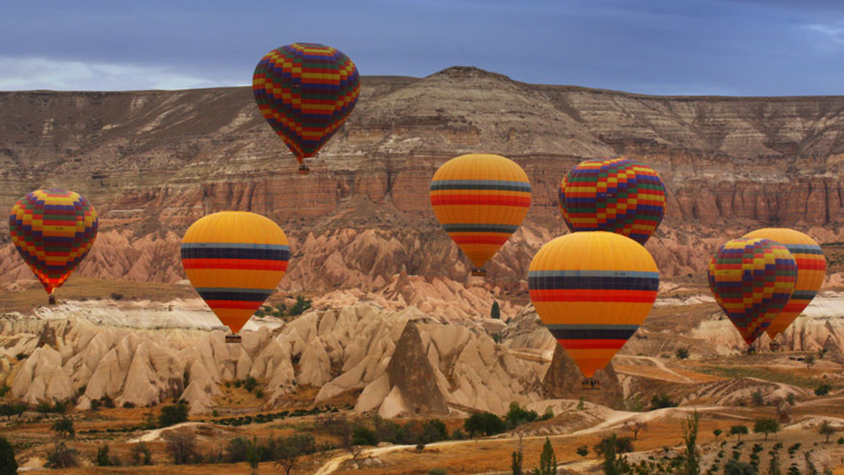 Balon turlarına şiddetli rüzgar engeli