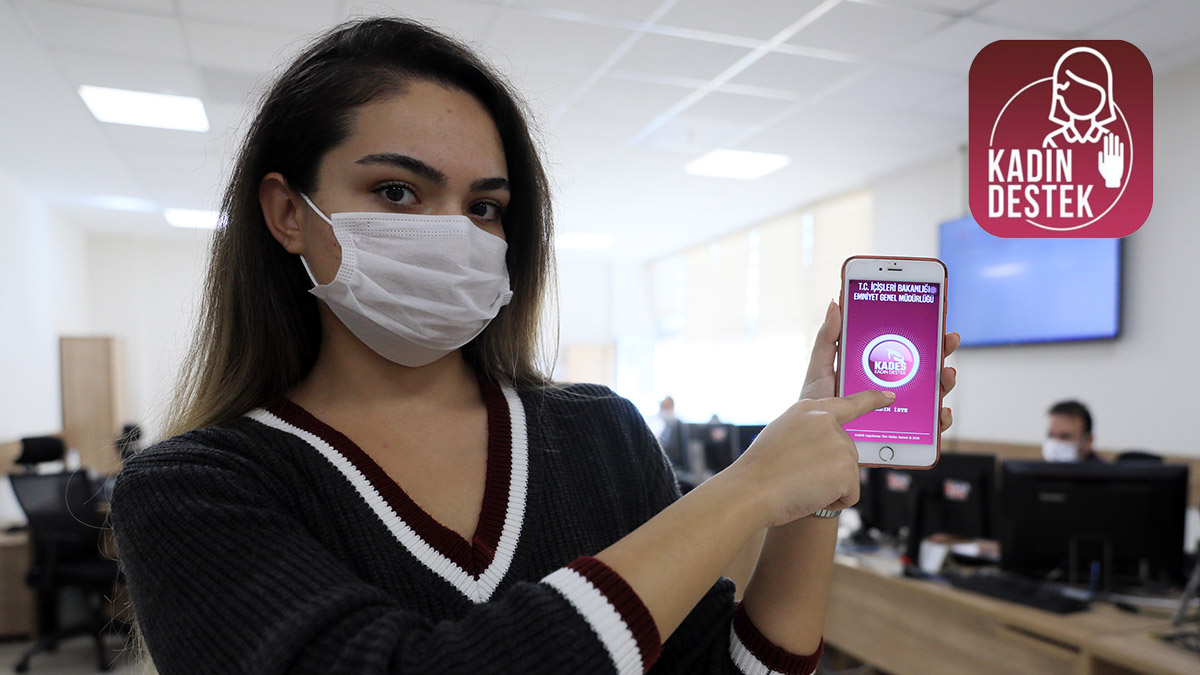 Emniyet'in 'KADES panik butonu' ile kadına şiddet vakalarına anında müdahale