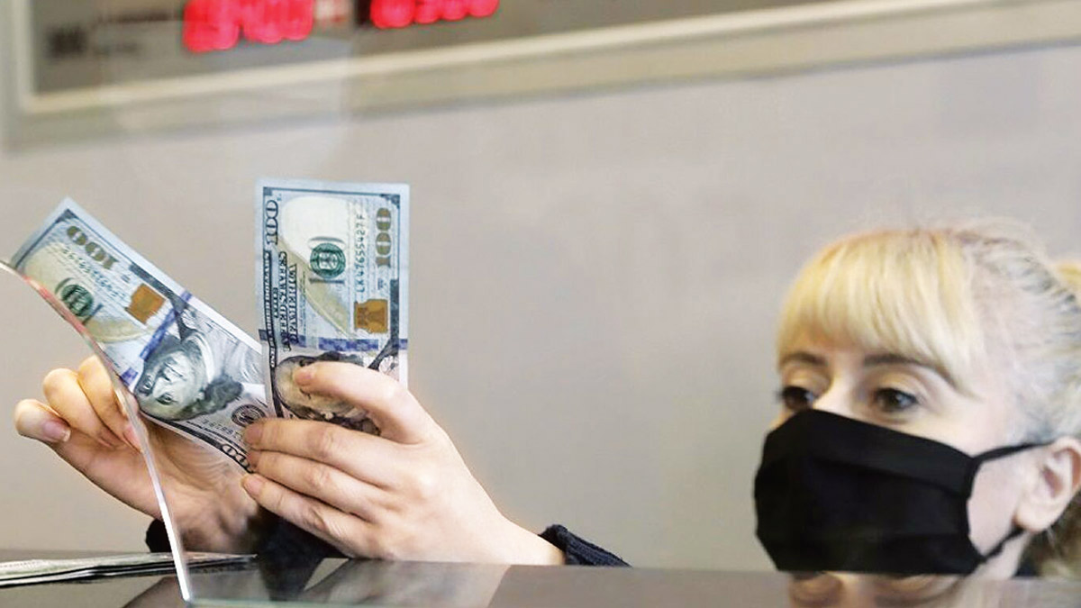 Dolar 14,78, euro 16,31 seviyesinden haftayı kapattı