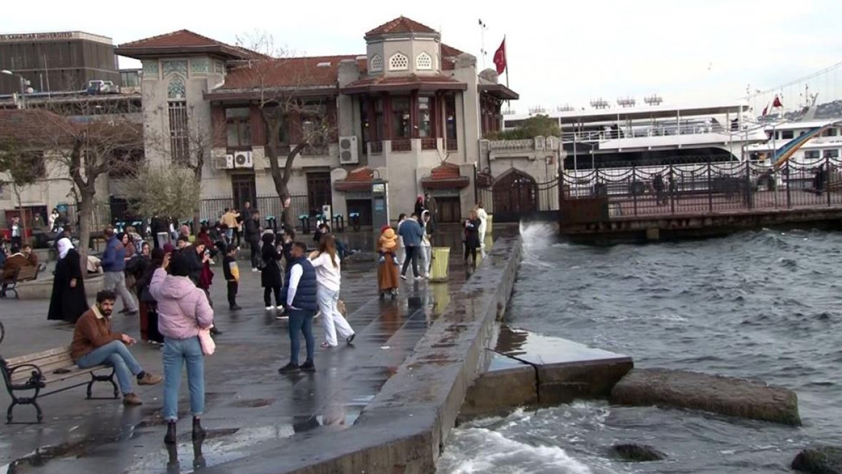 Lodos nedeniyle  eğitime bir günlük ara