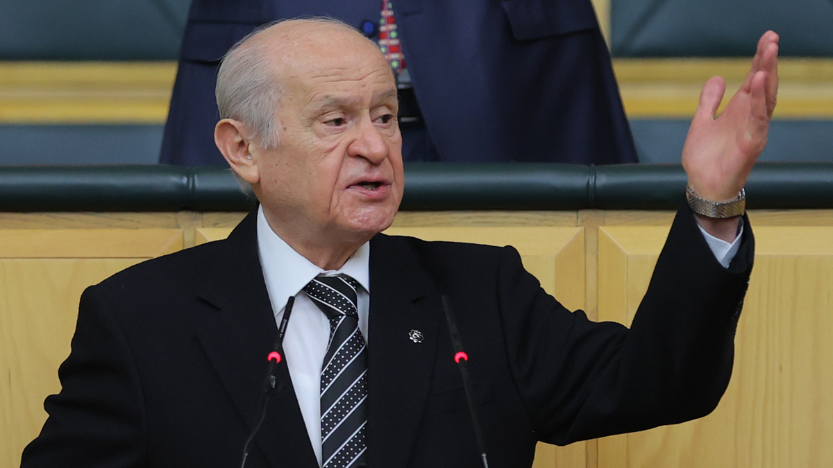 Bahçeli: Mansur bey dikkat etsin, arkasında bir ülkücü nefes var