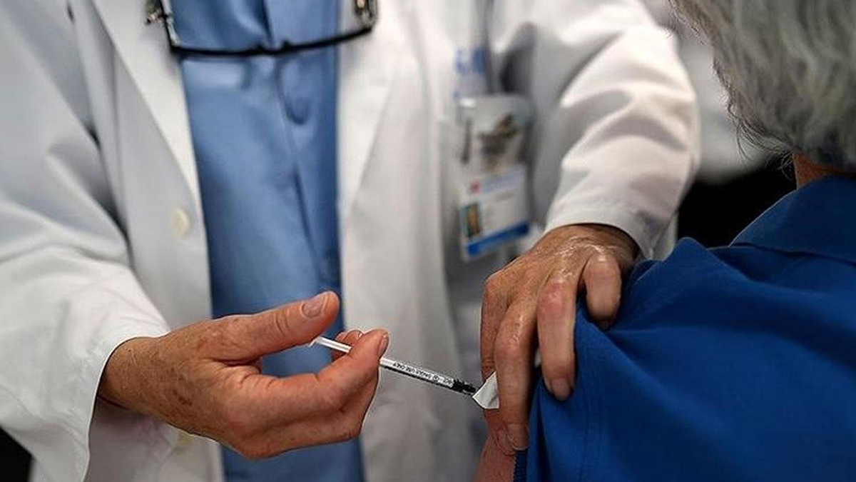 'Mutasyonlu virüs için 3. doz aşı şart'