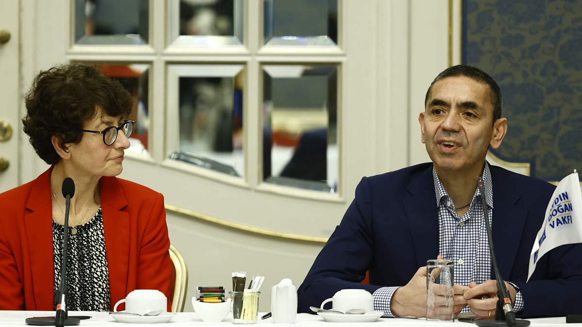 Uğur Şahin'den Omicron açıklaması