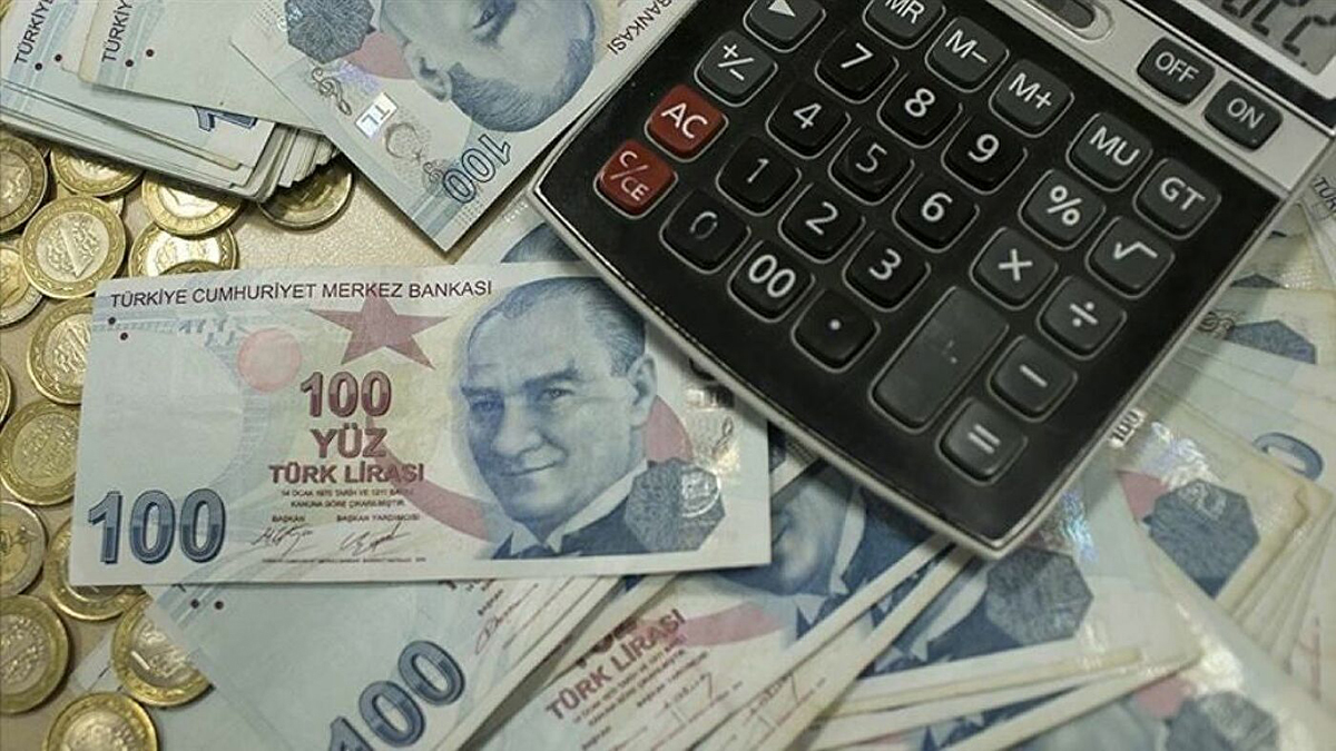 Bankalardaki döviz mevduatları 3 milyar dolar azaldı